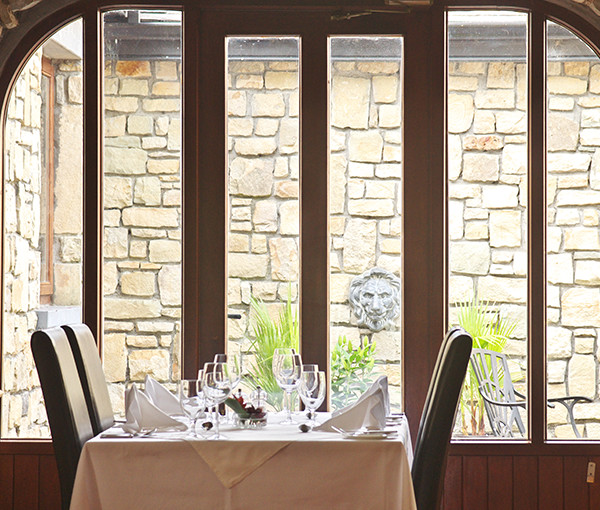 Dining room 02